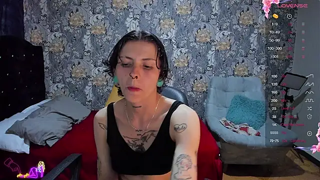 pretty cristal69 online show from July 19, 2026, 10:17 pm