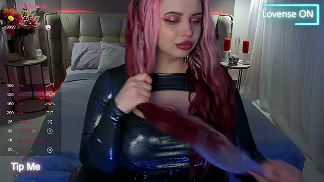 Miss Maya Mils online show from March 12, 2025, 1:03 am