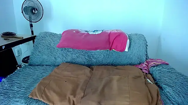 Snapshot of krityn_12 chatting on January 5, 2026, 5:27 pm krityn 12 online show from January 5, 2026, 5:27 pm