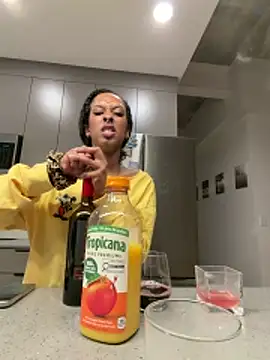 Your Paris online show from April 2, 2026, 5:36 am