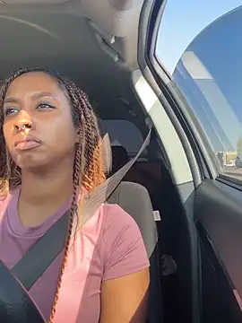 Your Paris online show from September 14, 2025, 5:24 pm