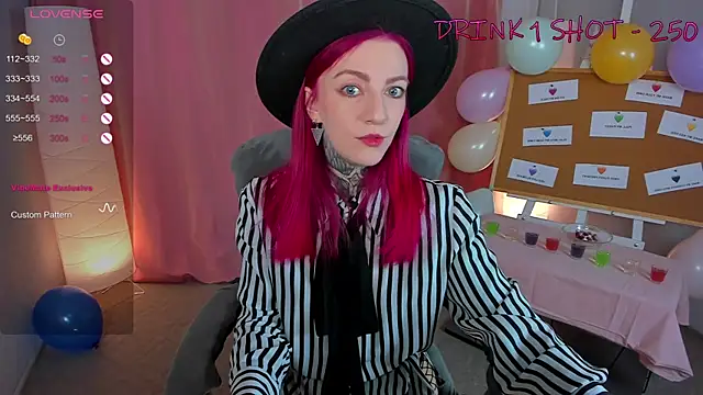 Snapshot of Roxy_____ chatting on February 7, 2025, 8:31 pm Roxy online show from February 7, 2025, 8:31 pm