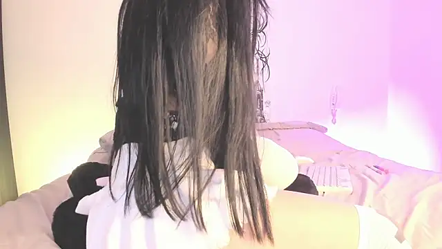 annie gh online show from June 14, 2026, 1:45 pm