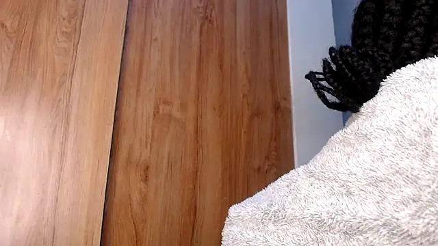 Snapshot of wetpussy_ebony chatting on May 25, 2026, 5:51 am wetpussy ebony online show from May 25, 2026, 5:51 am