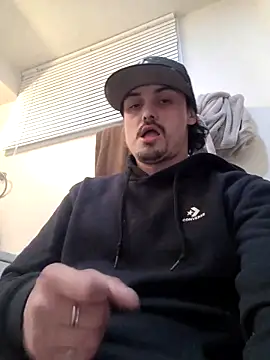 JustTylerr online show from May 23, 2026, 6:56 am