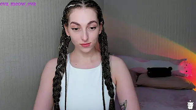 Snapshot of Meow_Eva_Meow chatting on February 11, 2025, 9:14 pm Meow Eva Meow online show from February 11, 2025, 9:14 pm