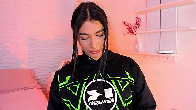 IsabelleFoxx  online show from March 24, 2026, 10:10 pm