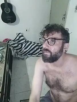 Snapshot of pikalindaxx chatting on February 17, 2026, 9:34 pm pikalindaxx online show from February 17, 2026, 9:34 pm