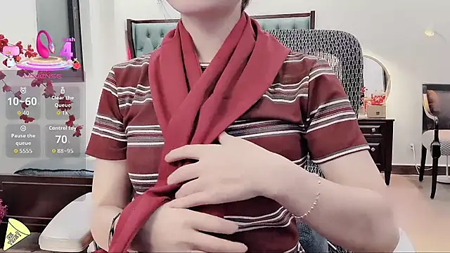 Berrysweet 68 online show from January 8, 2026, 2:45 pm