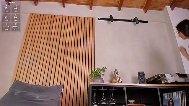 honeyhot69   online show from April 14, 2026, 9:14 am