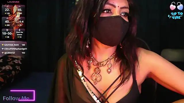 Snapshot of Aashiya- chatting on March 8, 2025, 1:17 am Aashiya- online show from March 8, 2025, 1:17 am