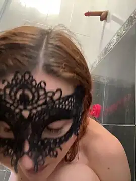 Miacarry online show from March 30, 2026, 9:05 pm