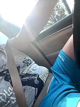 ionut9879 online show from September 9, 2025, 1:31 pm