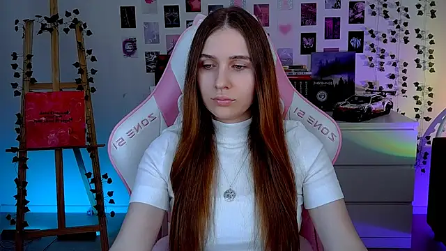 AliceCharmy online show from September 19, 2025, 10:08 am