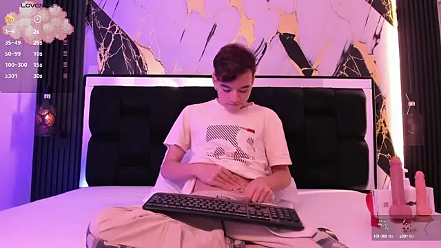 bunny maxi online show from October 11, 2025, 12:39 pm