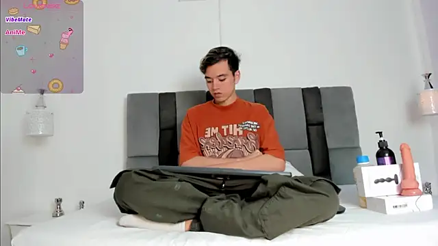 bunny maxi online show from March 19, 2025, 12:34 pm