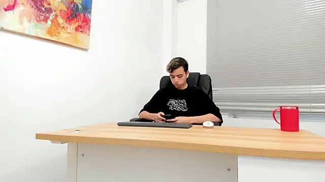 bunny maxi online show from March 13, 2025, 12:24 pm