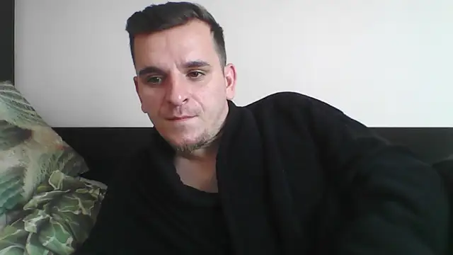 Huge cock22cm online show from March 13, 2025, 1:18 pm