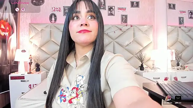 Snapshot of Brenda_Garcia chatting on October 16, 2025, 8:17 pm Brenda Garcia online show from October 16, 2025, 8:17 pm