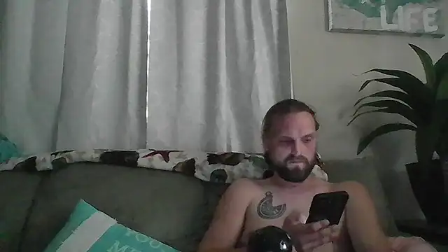 VitaminDrewFl online show from June 4, 2026, 10:03 pm