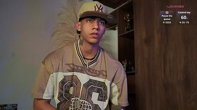 Josep Davies online show from November 8, 2025, 2:48 am