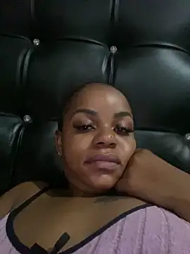 Fiercefoxxy online show from December 22, 2025, 6:35 am