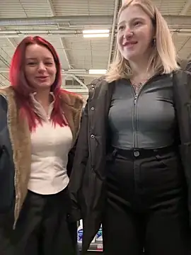 Snapshot of littlebitchess chatting on November 24, 2025, 7:47 pm littlebitchess online show from November 24, 2025, 7:47 pm