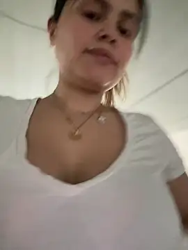 melanny10 online show from February 8, 2025, 2:38 pm