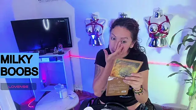 LucyStrike  online show from May 12, 2026, 10:49 pm