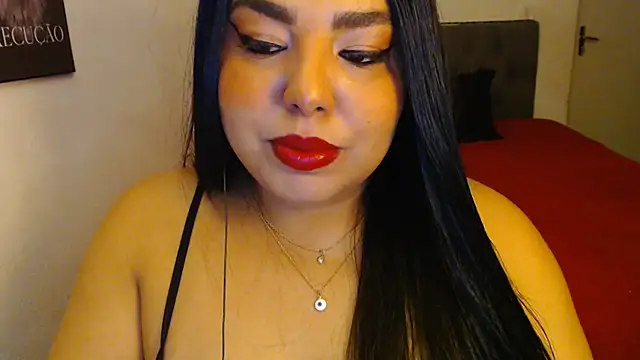 Snapshot of Internacionalist7 chatting on June 23, 2026, 8:18 pm Internacionalist7 online show from June 23, 2026, 8:18 pm