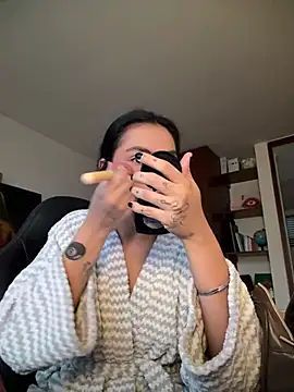 Snapshot of Dahian-peach chatting on May 25, 2026, 10:58 am Dahian-peach online show from May 25, 2026, 10:58 am