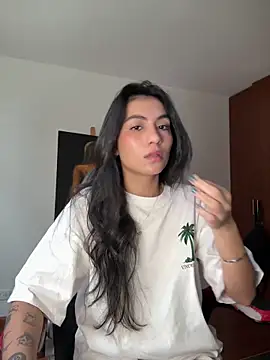 Snapshot of Dahian-peach chatting on May 31, 2026, 3:18 pm Dahian-peach online show from May 31, 2026, 3:18 pm