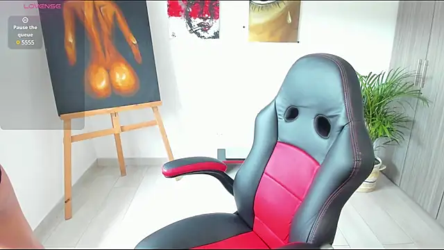 Dahian-peach online show from March 3, 2025, 7:49 pm