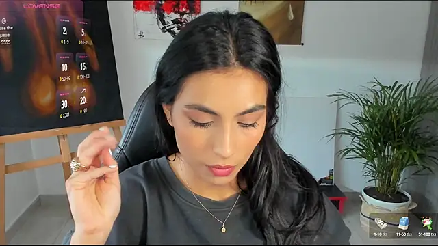 Dahian-peach online show from February 25, 2025, 8:21 pm