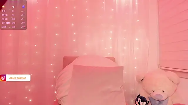 Alice winter  online show from November 10, 2025, 7:08 pm