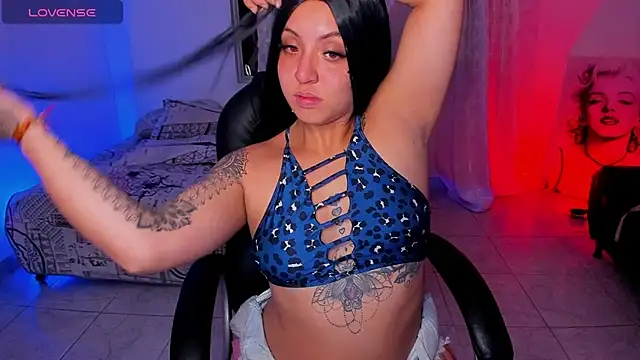 Snapshot of KetziaDoll chatting on October 6, 2025, 3:40 am KetziaDoll online show from October 6, 2025, 3:40 am