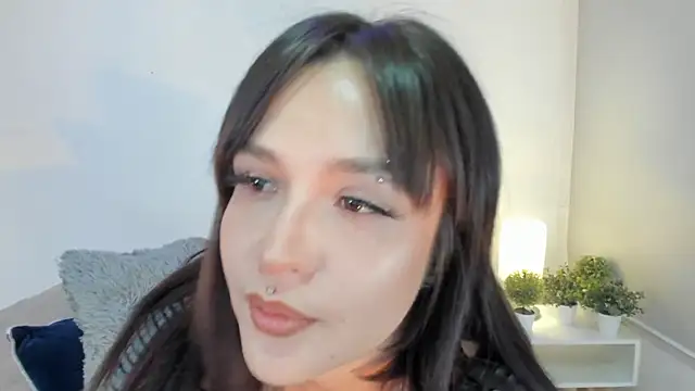 Snapshot of isa_molly chatting on February 4, 2025, 9:31 pm isa molly online show from February 4, 2025, 9:31 pm
