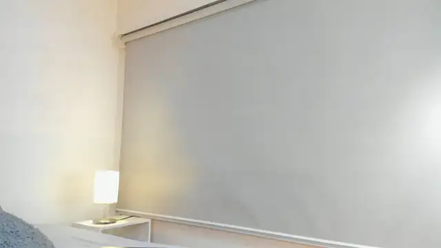 Snapshot of isa_molly chatting on March 7, 2025, 8:44 pm isa molly online show from March 7, 2025, 8:44 pm