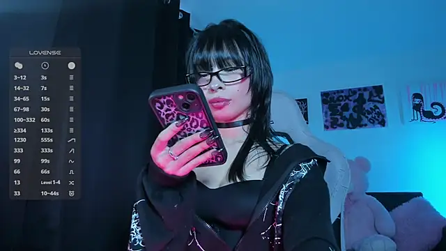 satanbabee online show from April 20, 2026, 10:55 pm