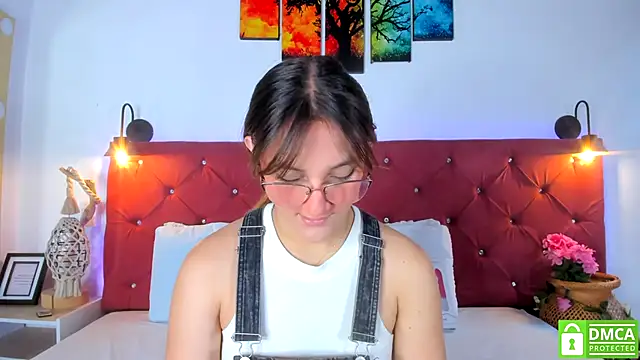 Snapshot of Ruth_harvey_ chatting on October 14, 2025, 1:23 pm Ruth harvey online show from October 14, 2025, 1:23 pm