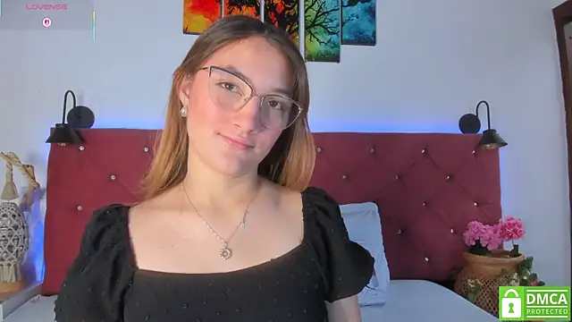 Ruth harvey  online show from October 20, 2025, 1:22 pm