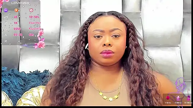 Snapshot of CamilaBenitez chatting on October 11, 2025, 12:55 am CamilaBenitez online show from October 11, 2025, 12:55 am