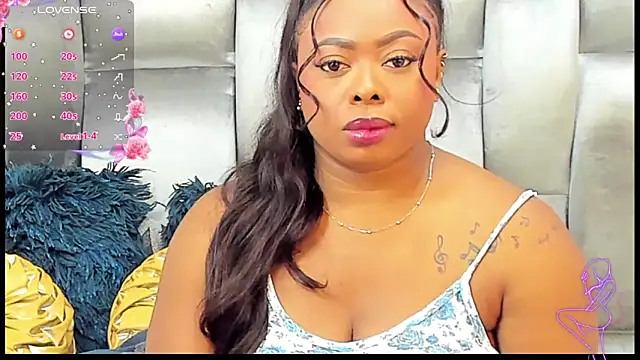 CamilaBenitez online show from February 23, 2026, 11:05 pm