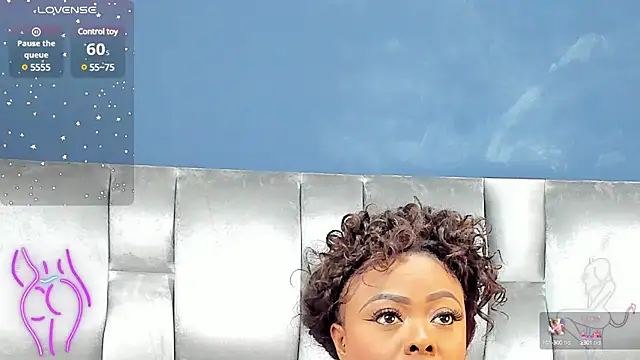 Snapshot of CamilaBenitez chatting on February 28, 2025, 10:28 pm CamilaBenitez online show from February 28, 2025, 10:28 pm