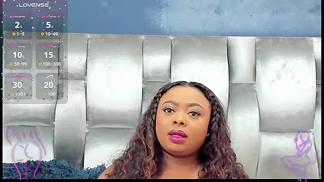 Snapshot of CamilaBenitez chatting on September 30, 2025, 8:59 pm CamilaBenitez online show from September 30, 2025, 8:59 pm