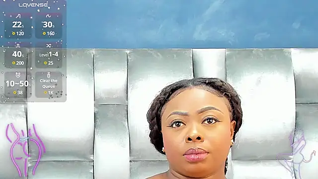 Snapshot of CamilaBenitez chatting on March 17, 2025, 9:24 pm CamilaBenitez online show from March 17, 2025, 9:24 pm