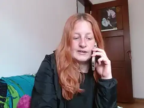 ViioletaMora online show from October 28, 2025, 2:01 am