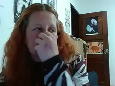 Snapshot of ViioletaMora chatting on March 2, 2026, 12:22 am ViioletaMora online show from March 2, 2026, 12:22 am