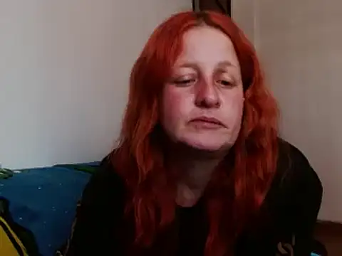 ViioletaMora online show from September 27, 2025, 9:10 pm