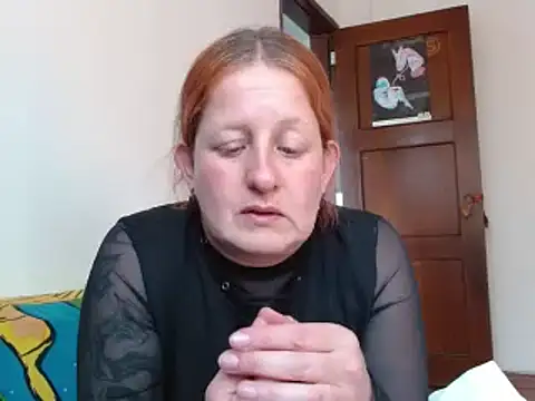 ViioletaMora online show from November 7, 2025, 7:40 pm